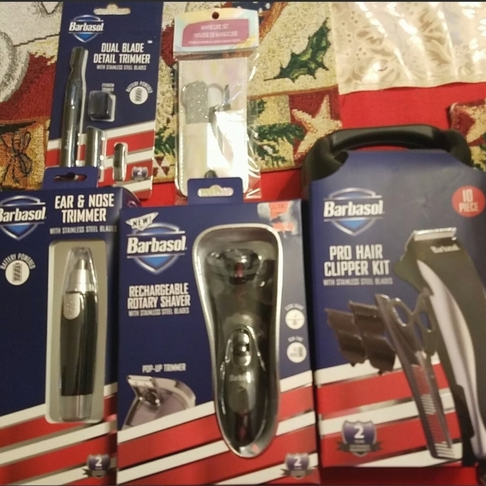 Barbasol 6pc. Ultimate Shaving and Grooming Set w/